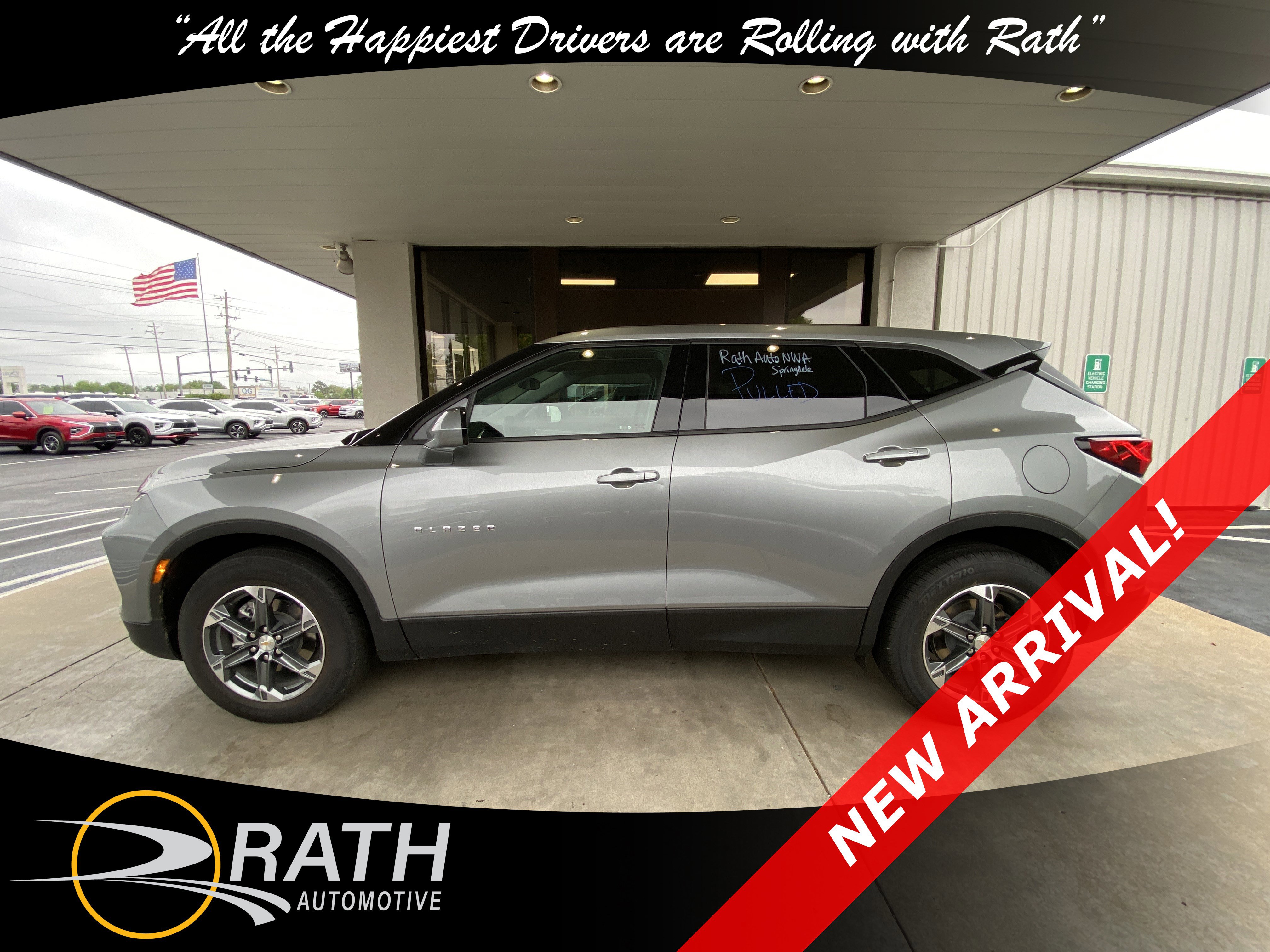 Used 2025 Chevrolet Blazer LT image 6