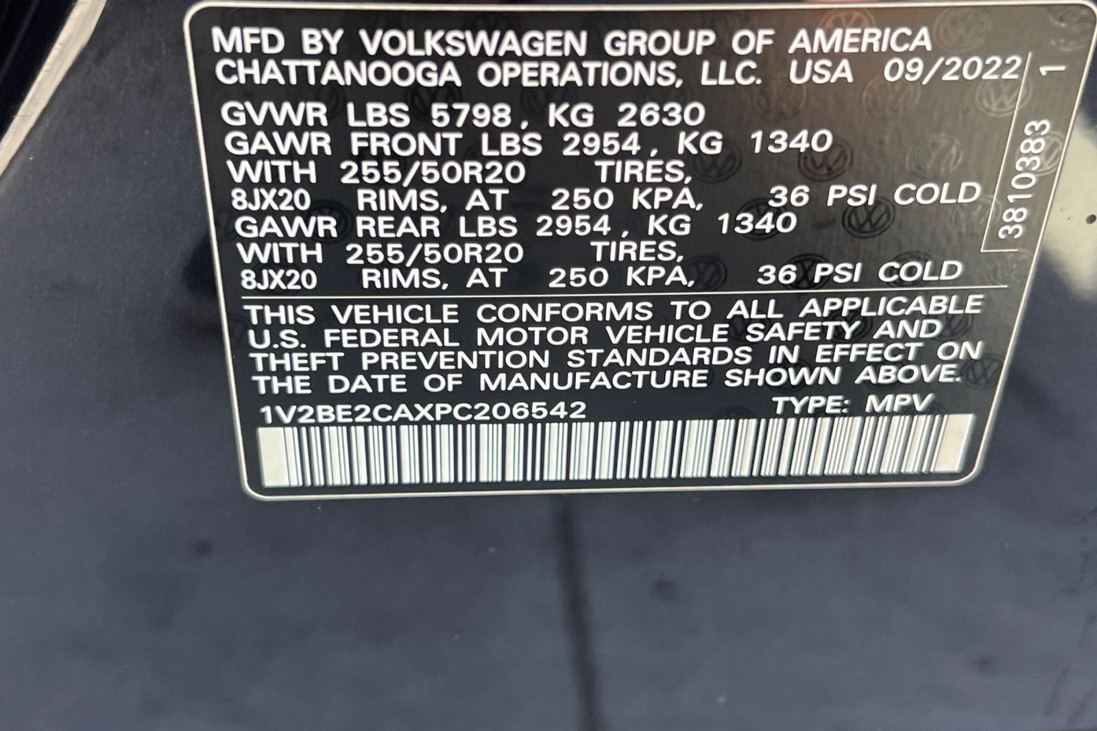 Used 2023 Volkswagen Atlas Cross Sport SEL image 28