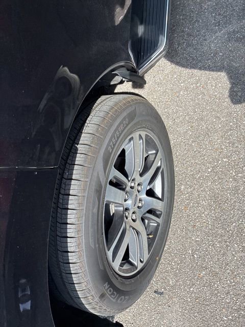 Used 2023 Ford Expedition Limited image 8