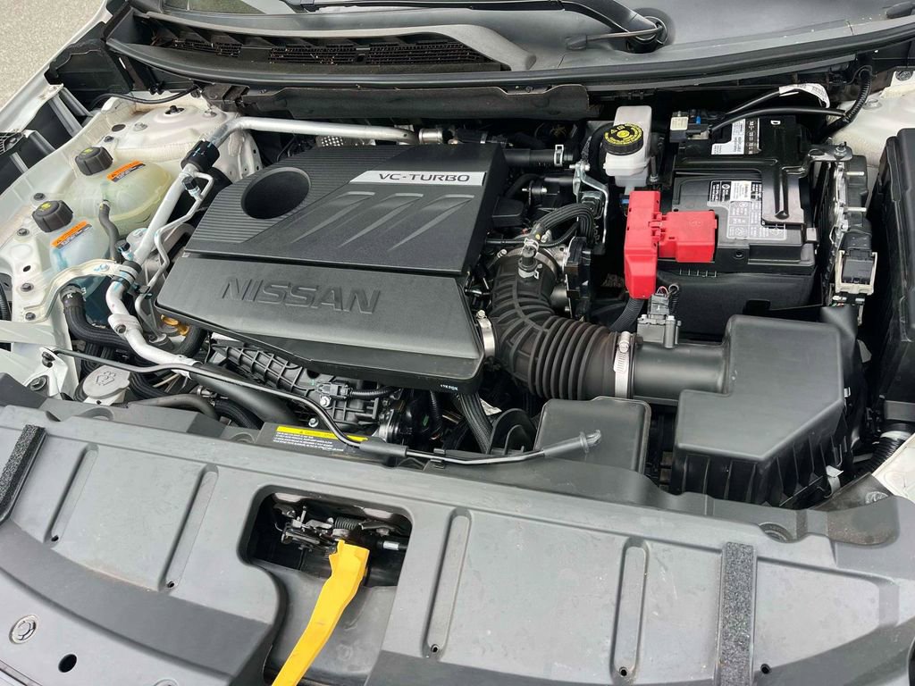 Used 2023 Nissan Rogue SV image 37