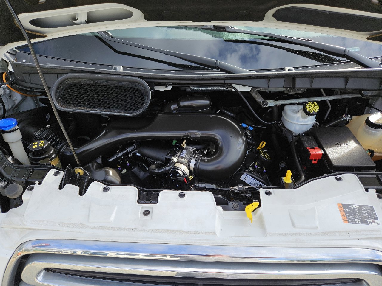 Used 2019 Ford Transit 150 XLT image 53