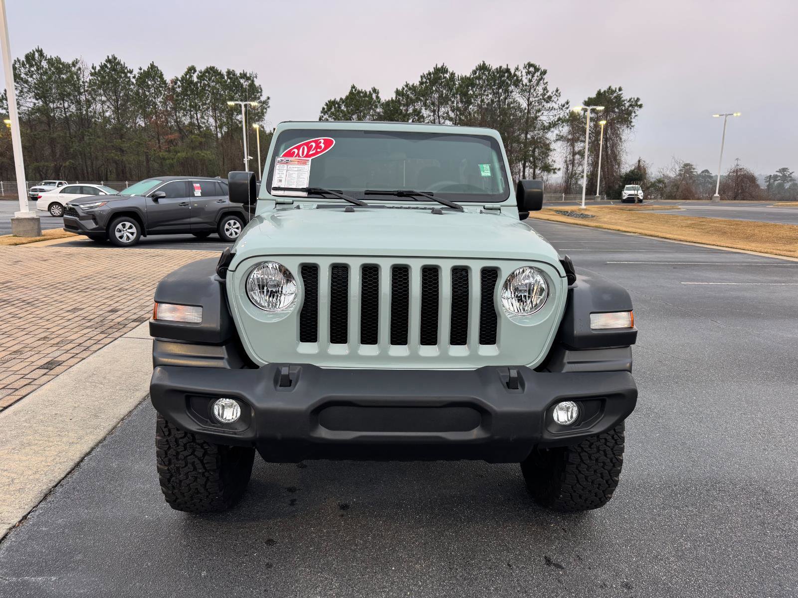 Used 2023 Jeep Wrangler Sport S image 6
