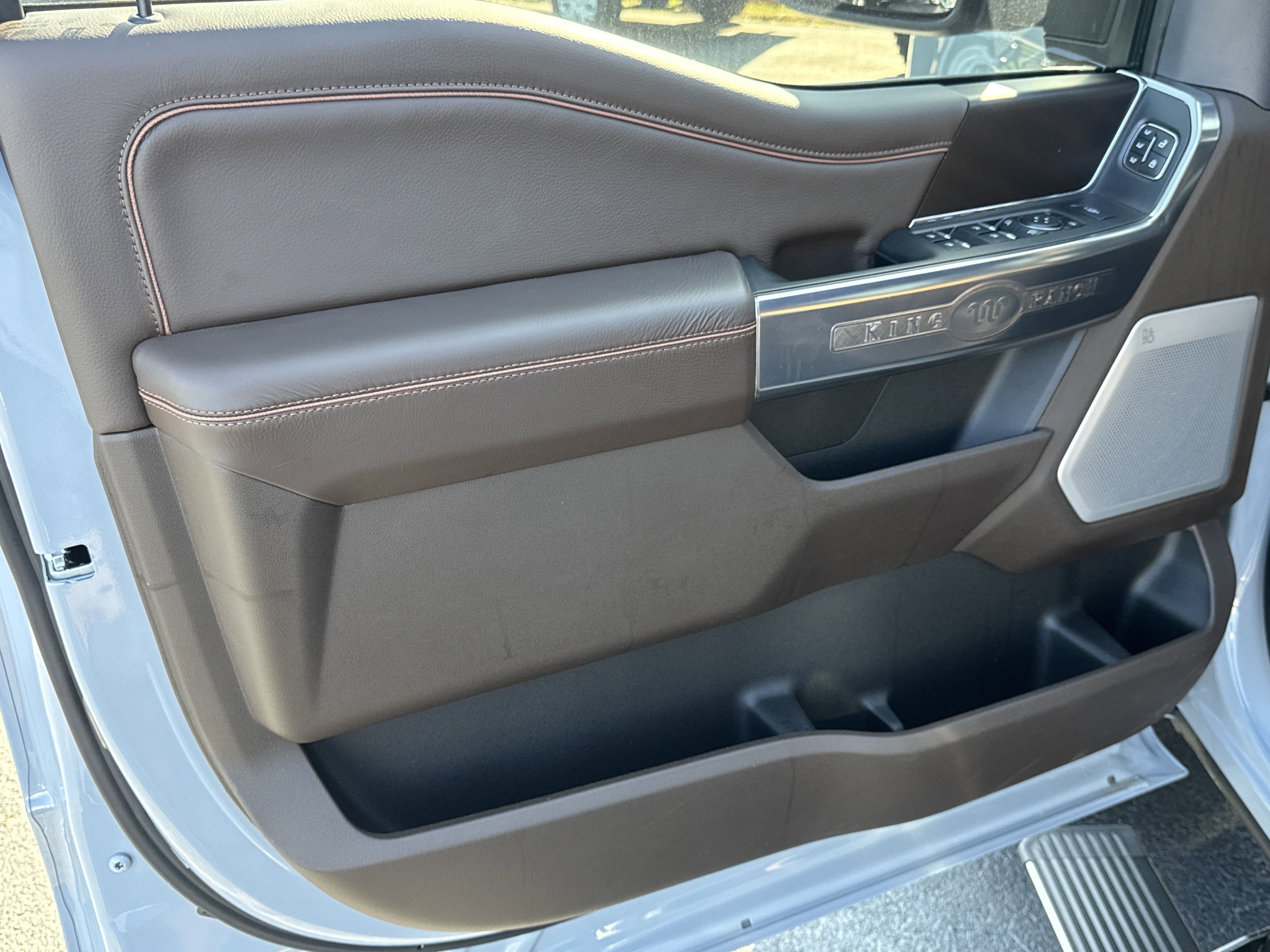 New 2025 Ford F250 King Ranch w/ Chrome Package image 11