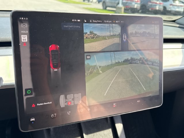 Used 2024 Tesla Model Y Performance AWD/4WD image 31