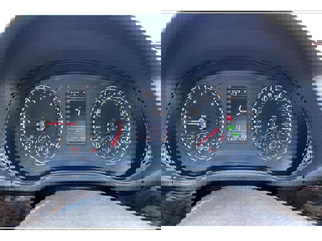 Used 2014 Volkswagen Passat TDI SEL Premium image 22