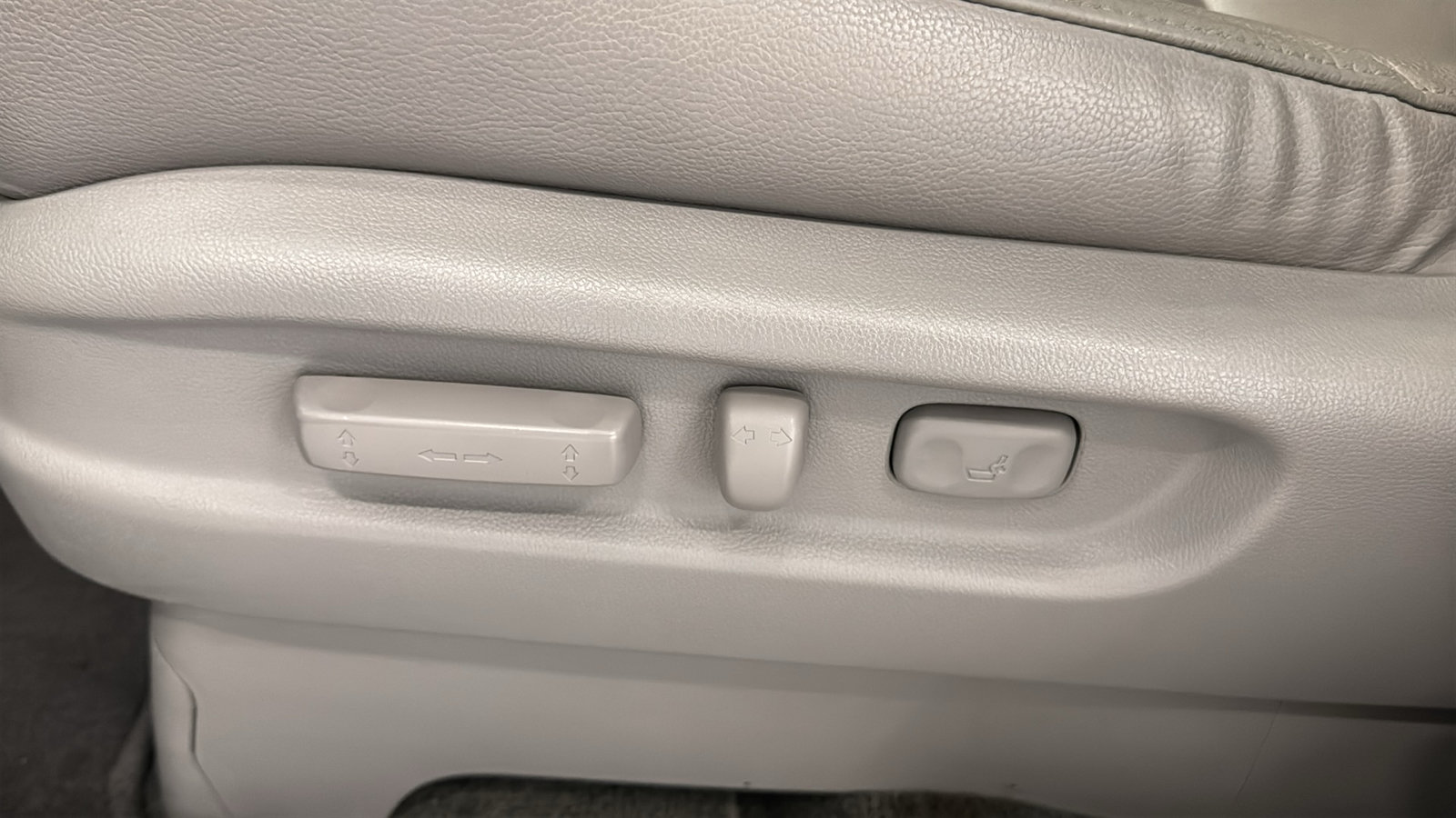 Used 2016 Honda Odyssey EX-L image 25