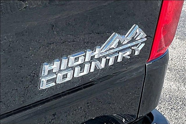 Used 2024 Chevrolet Silverado 1500 High Country w/ Technology Package image 25