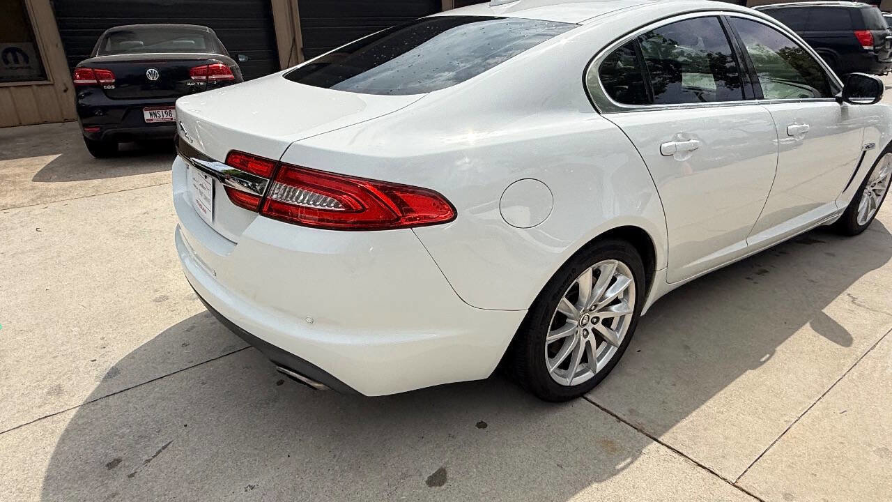 Used 2013 Jaguar XF RWD image 29
