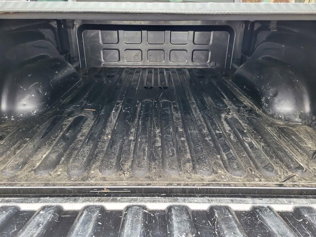 Used 2014 RAM 1500 Express image 18