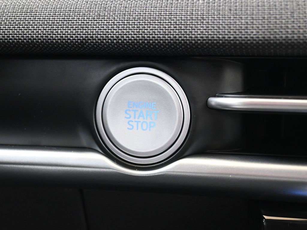 New 2026 Hyundai Tucson Limited image 32