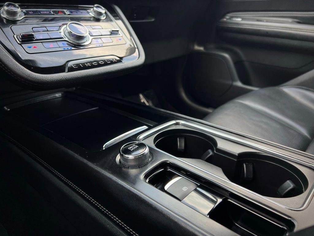 Used 2021 Lincoln Corsair Reserve w/ Elements Package image 52