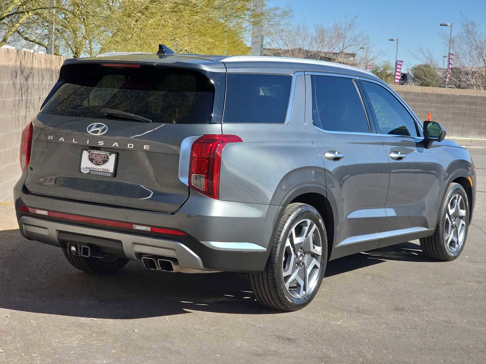 Used 2025 Hyundai Palisade Limited image 9