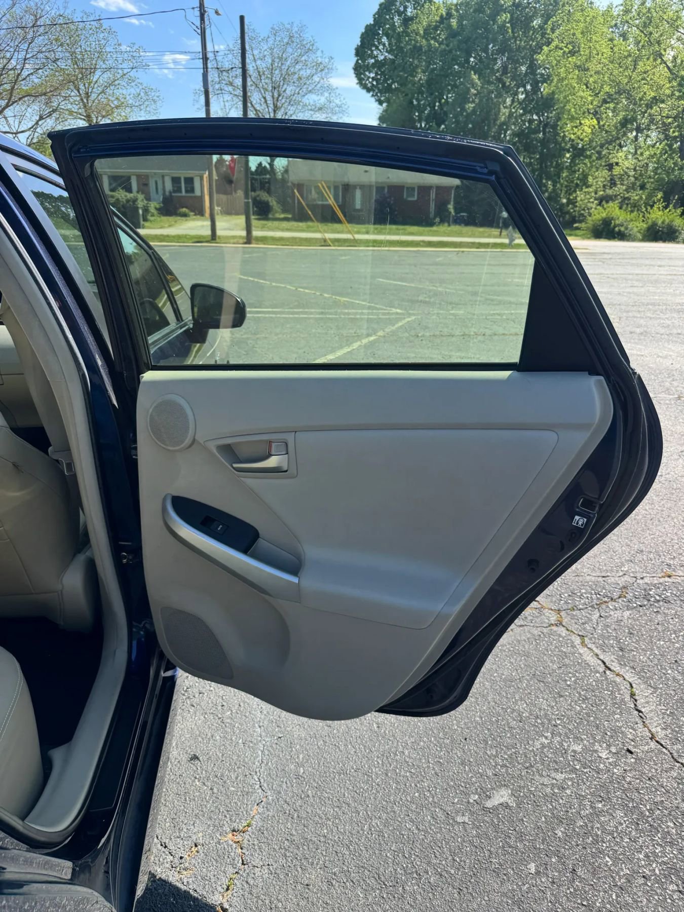 Used 2014 Toyota Prius Four FWD image 19