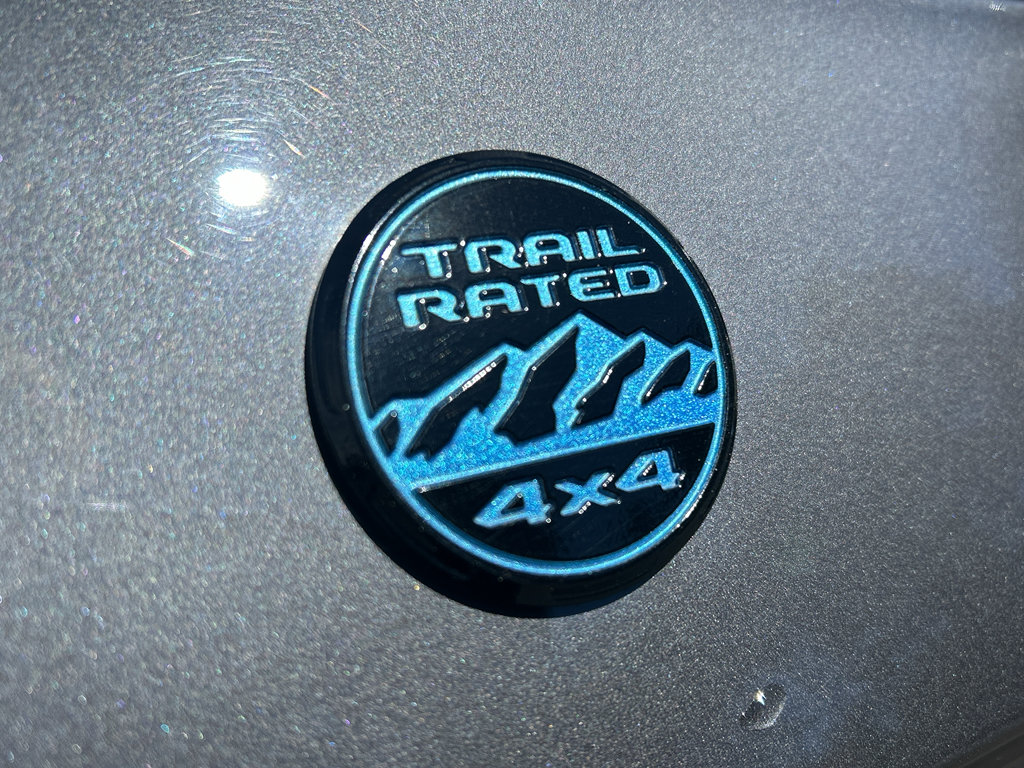 Used 2022 Jeep Grand Cherokee Trailhawk w/ Advanced Protech Group II AWD/4WD image 10