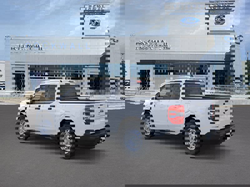 New 2024 Ford Maverick XL image 4