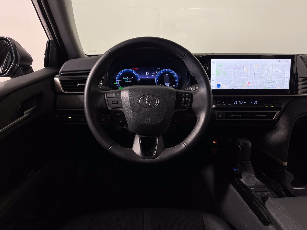 Used 2026 Toyota Camry XLE FWD image 15