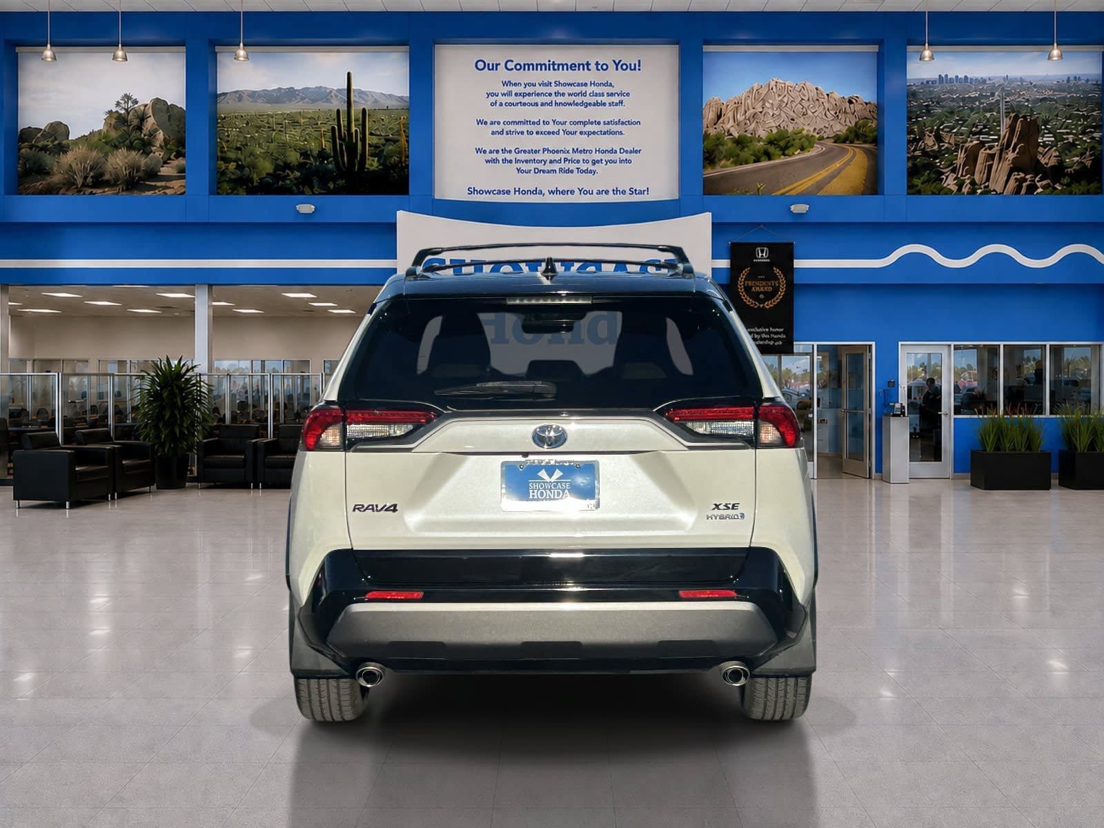 Used 2021 Toyota RAV4 XSE w/ XSE Grade Weather Package AWD/4WD image 9