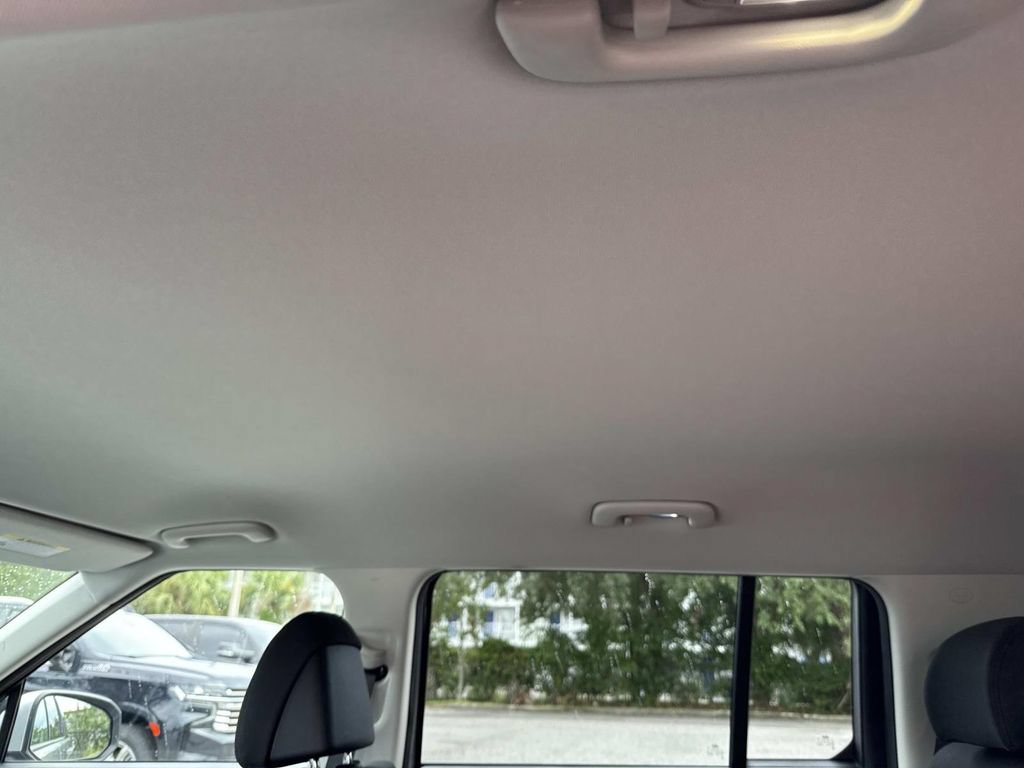 Used 2026 Hyundai Santa Fe SE FWD image 16