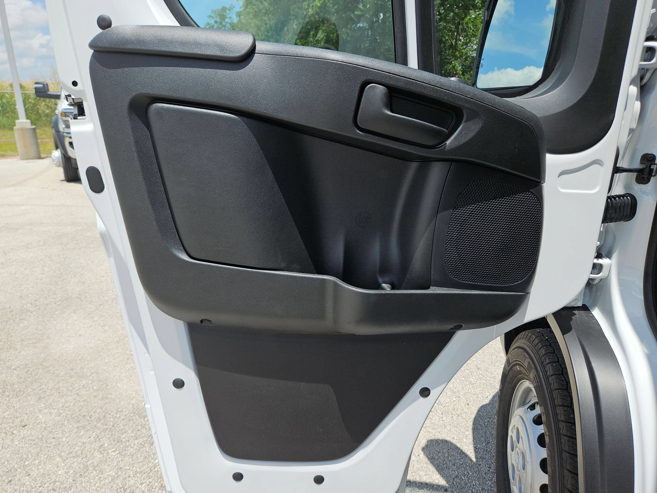 New 2026 RAM ProMaster 1500 FWD image 11