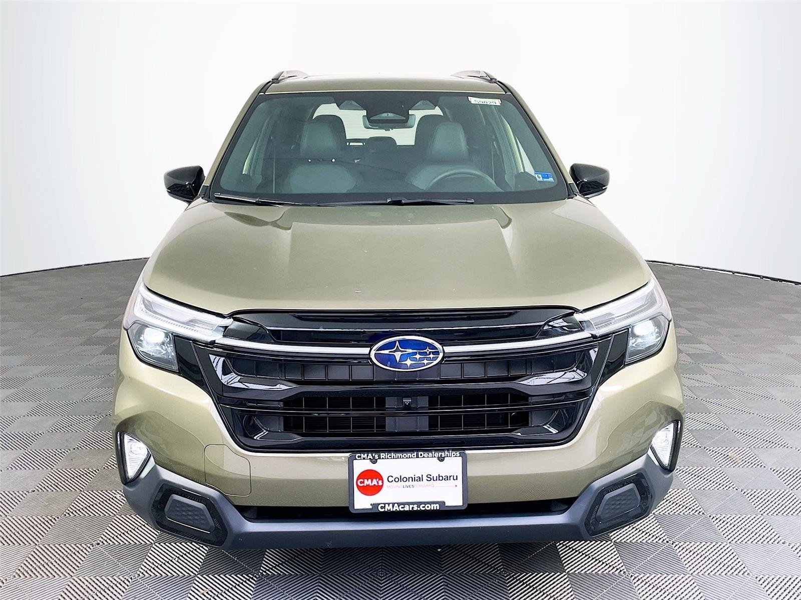 New 2026 Subaru Forester Touring AWD/4WD image 2
