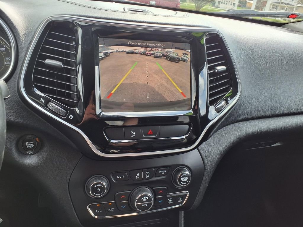 Certified 2019 Jeep Cherokee Limited AWD/4WD image 17