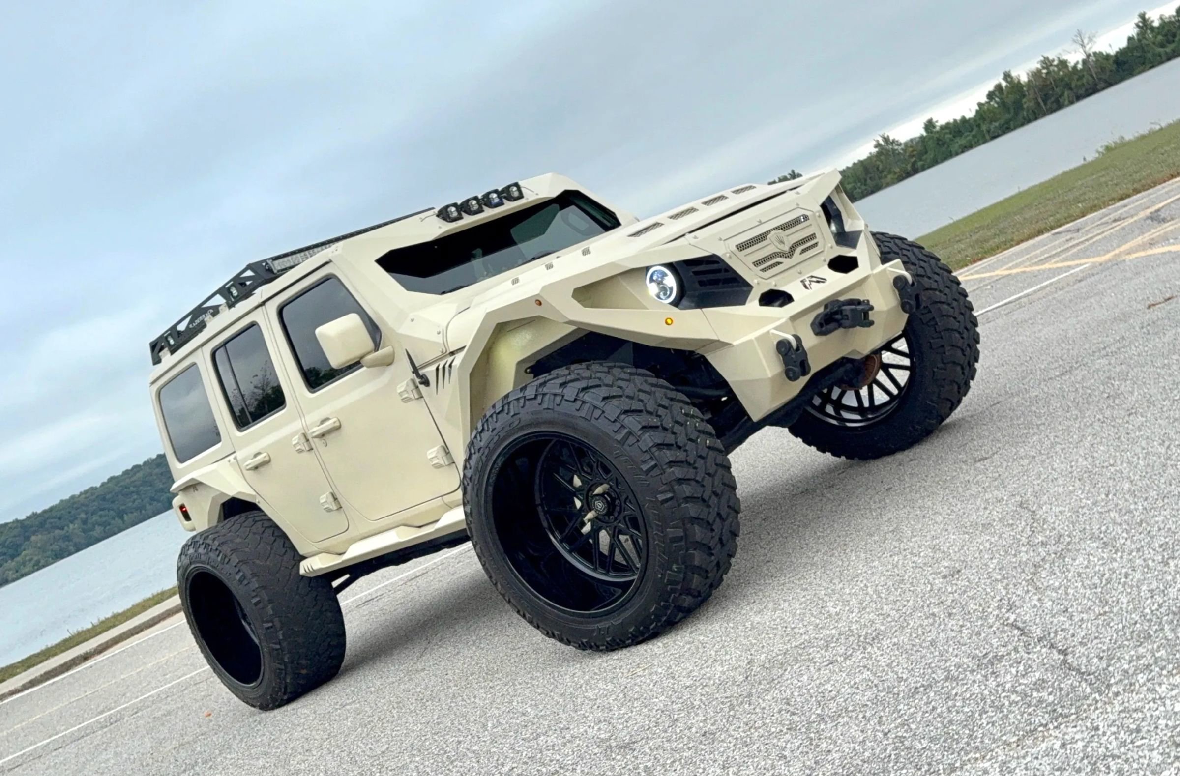 Used 2018 Jeep Wrangler Unlimited Sport S image 2