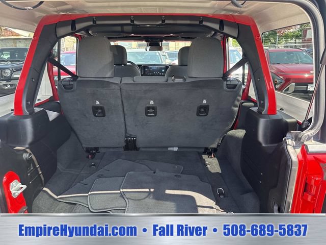 Used 2024 Jeep Wrangler Unlimited Sport AWD/4WD image 5