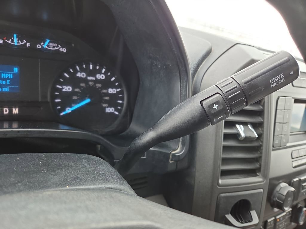 Used 2020 Ford F550 2WD Regular Cab Super Duty image 22