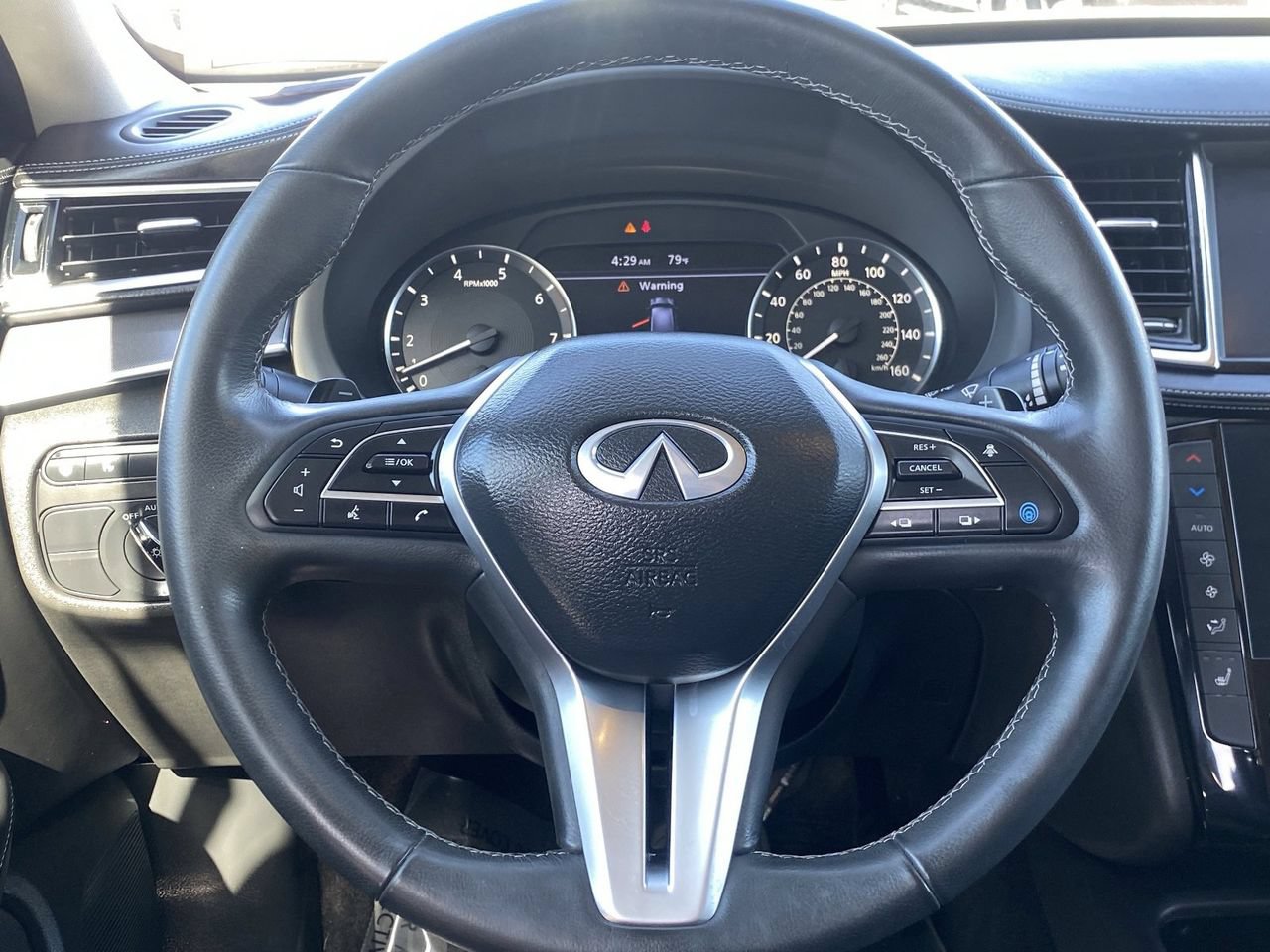 Certified 2023 INFINITI QX50 Luxe FWD image 24