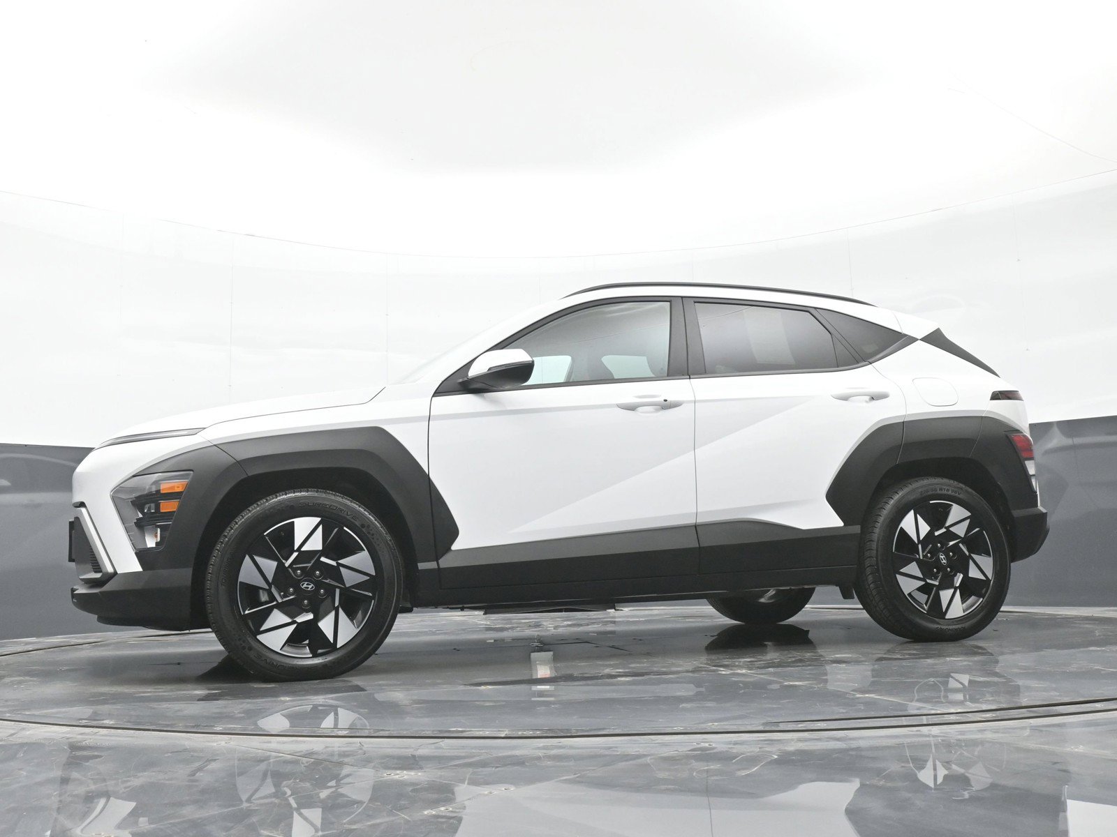 Certified 2024 Hyundai Kona SEL FWD image 44