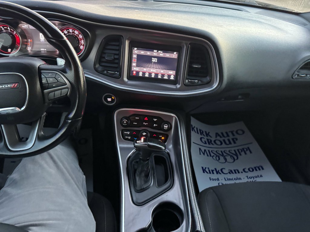 Used 2019 Dodge Challenger R/T image 21