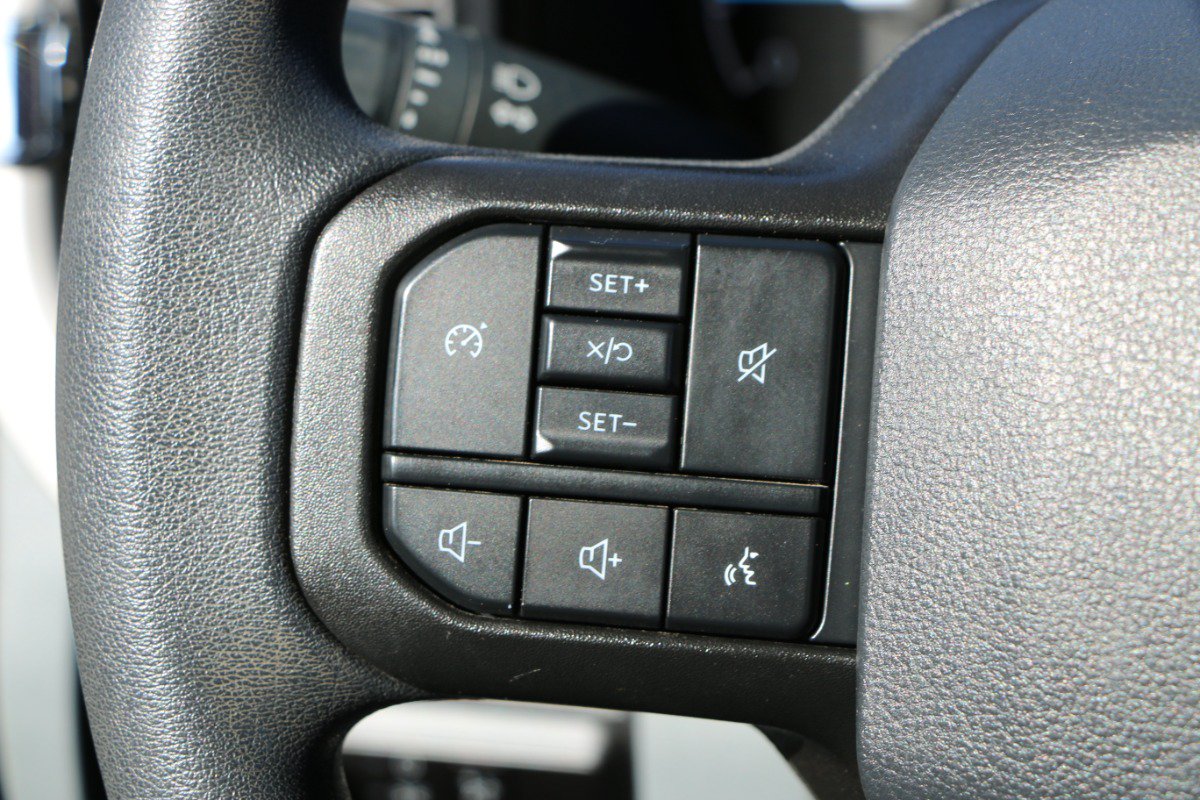 Used 2025 Ford F250 XL w/ XL Off-Road Package AWD/4WD image 16