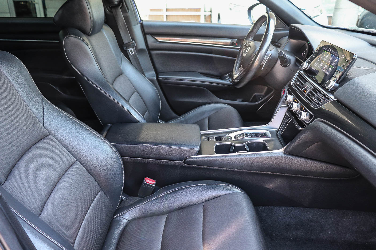 Used 2022 Honda Accord Sport image 19