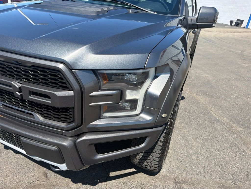Used 2018 Ford F150 Raptor w/ Equipment Group 802A Luxury AWD/4WD image 12