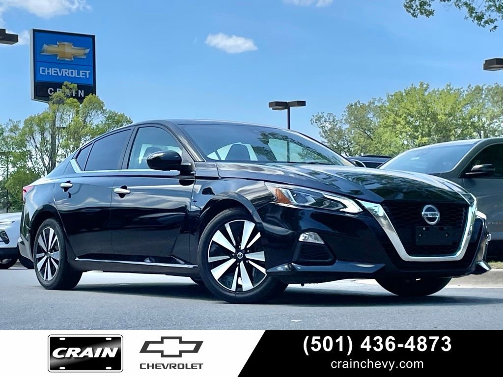 Used 2022 Nissan Altima 2.5 SV FWD image 1