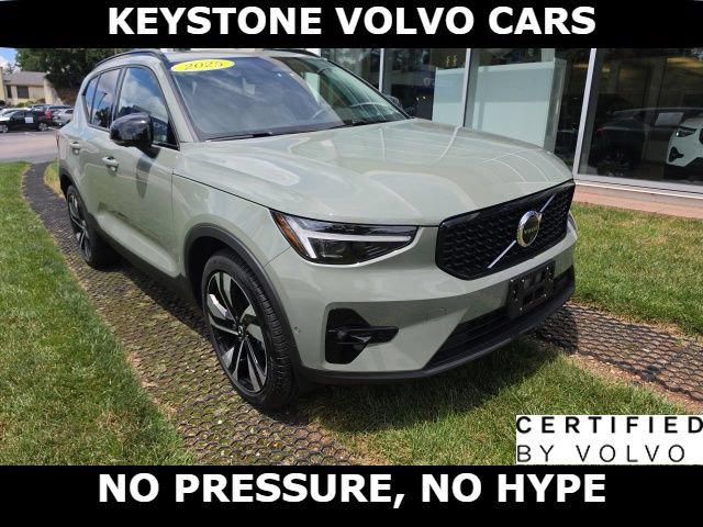Certified 2025 Volvo XC40 B5 Ultra