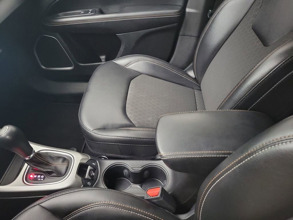 Used 2019 Jeep Compass Latitude w/ Popular Equipment Group image 28