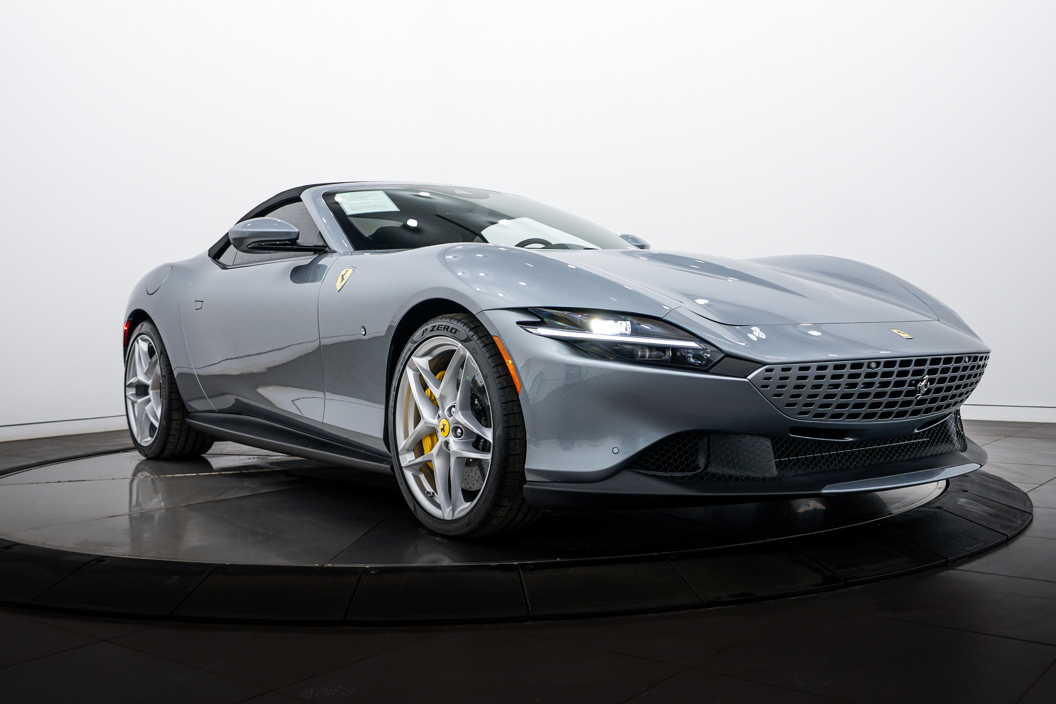 Used 2025 Ferrari Roma Spider image 36