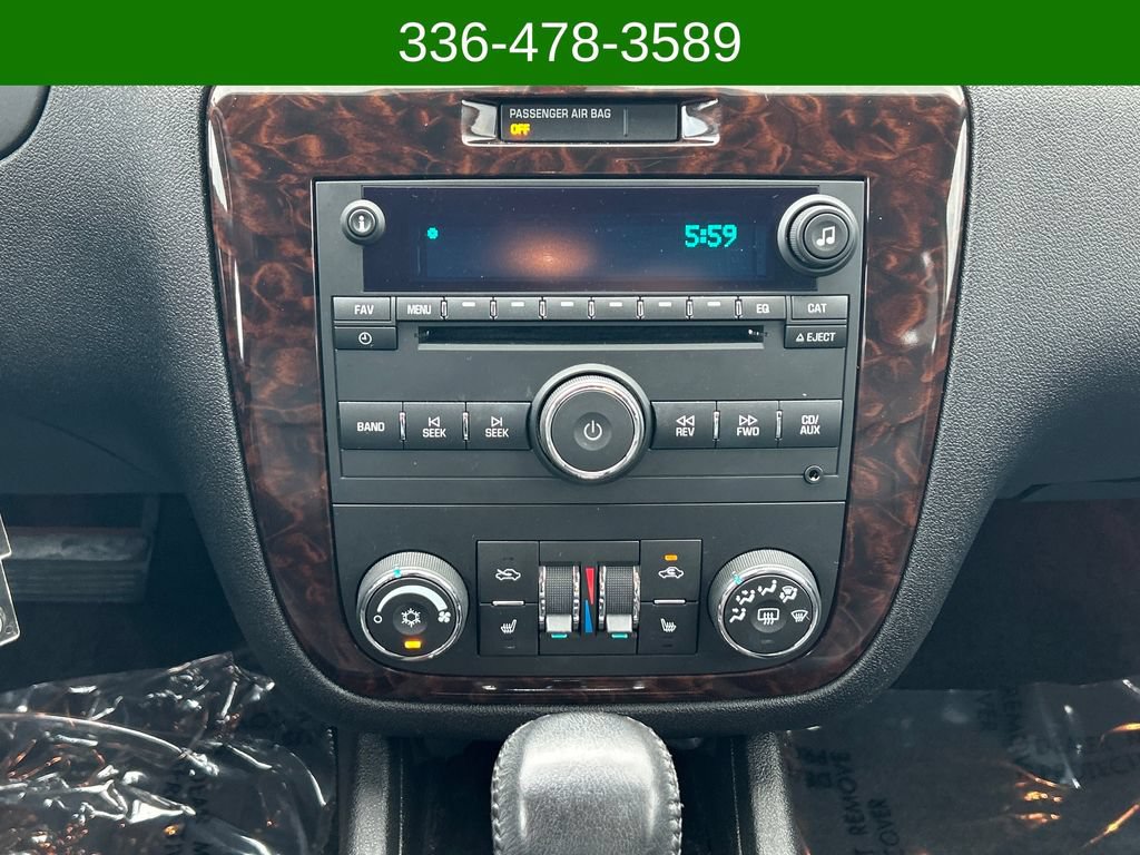 Used 2013 Chevrolet Impala LTZ FWD image 18