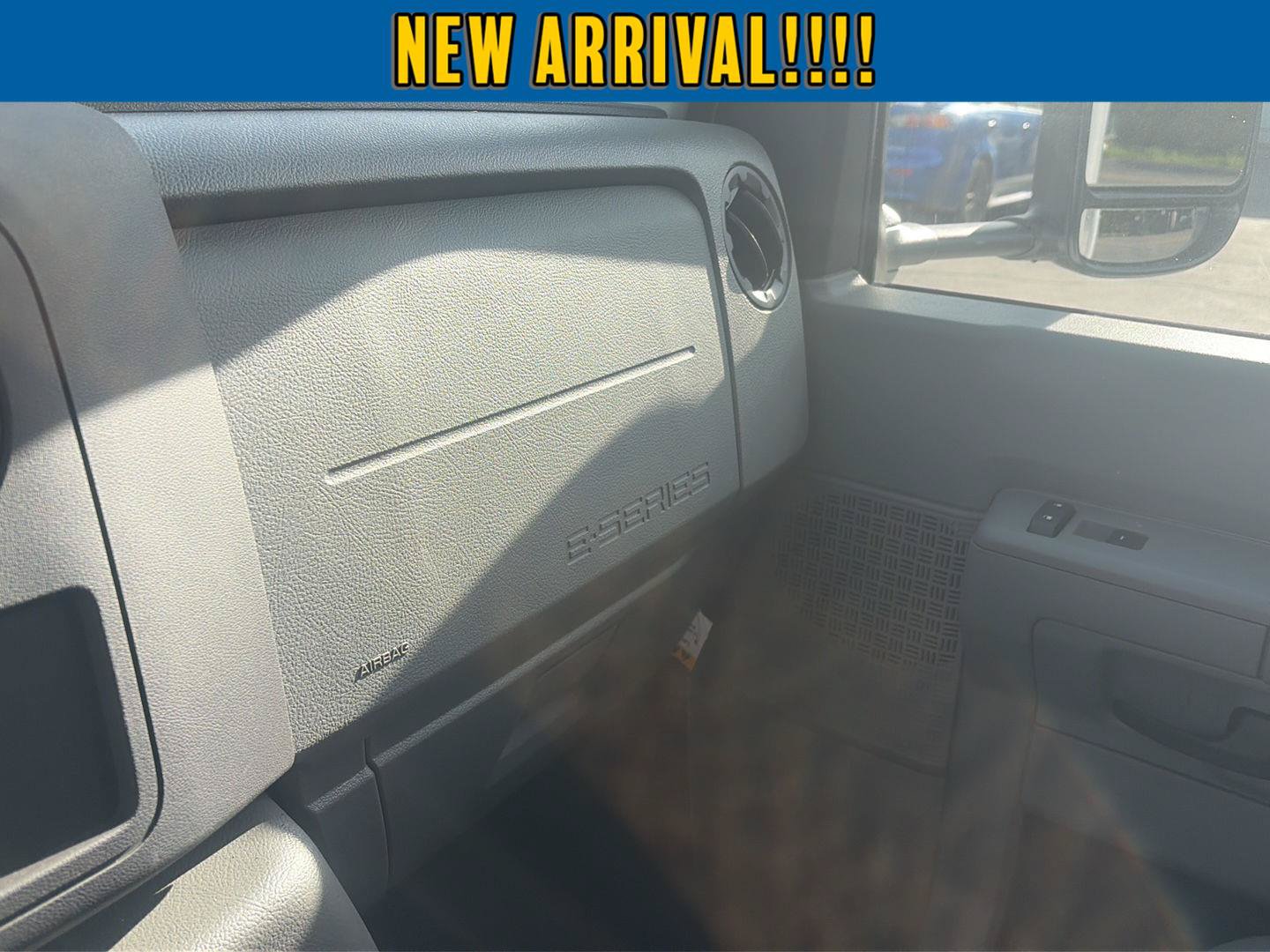 Used 2024 Ford E-350 and Econoline 350 Super Duty w/ Power Windows & Locks Group RWD image 19