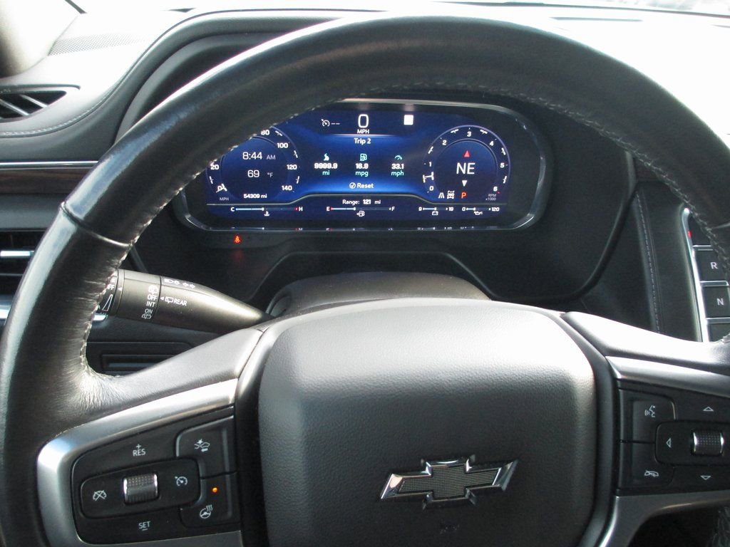 Used 2023 Chevrolet Tahoe Z71 w/ Luxury Package image 31