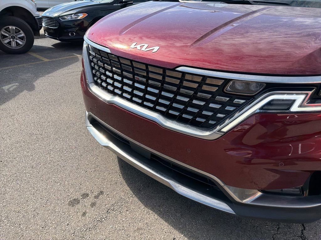 Used 2024 Kia Carnival SX Prestige image 7