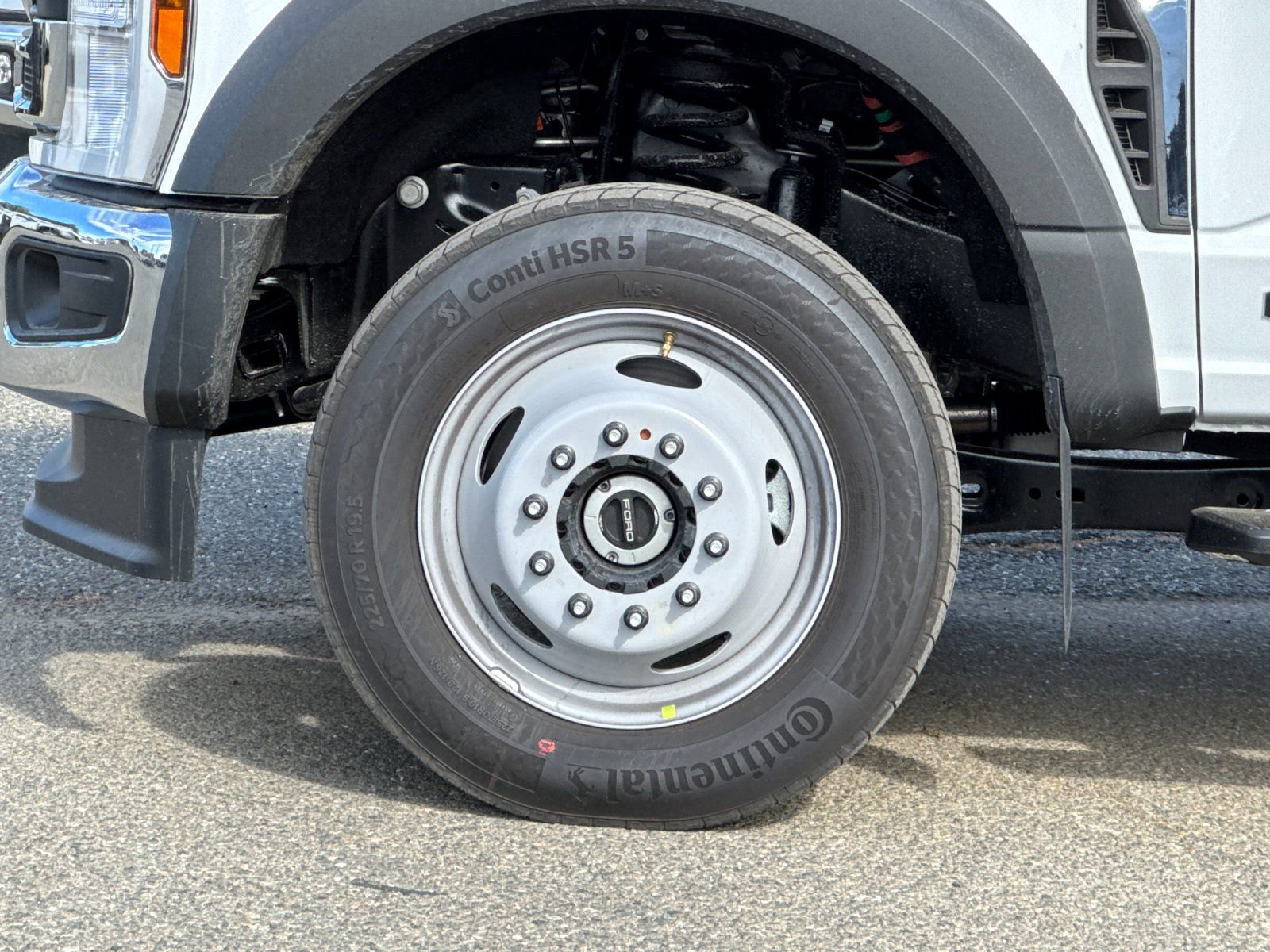 New 2026 Ford F550 4x4 Crew Cab Super Duty image 27