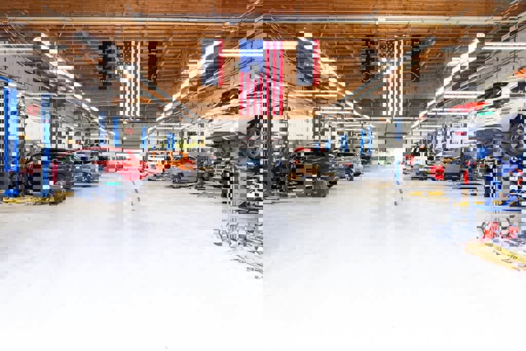 Used 2023 Audi e-tron GT Premium Plus w/ Performance Package image 45