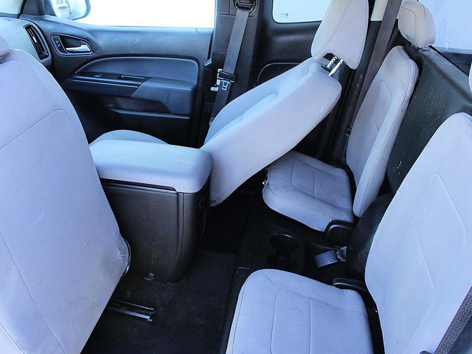 Used 2016 Chevrolet Colorado W/T w/ WT Convenience Package RWD image 13