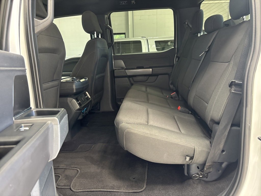 Used 2024 Ford F150 XLT w/ XLT Black Appearance Package image 15