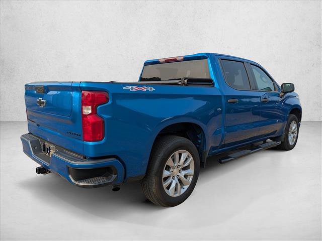 Used 2022 Chevrolet Silverado 1500 Custom w/ LPO, Dark Essentials Package AWD/4WD image 5