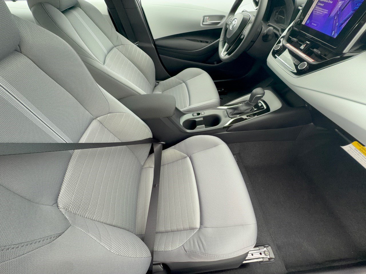 New 2027 Toyota Corolla SE FWD image 31