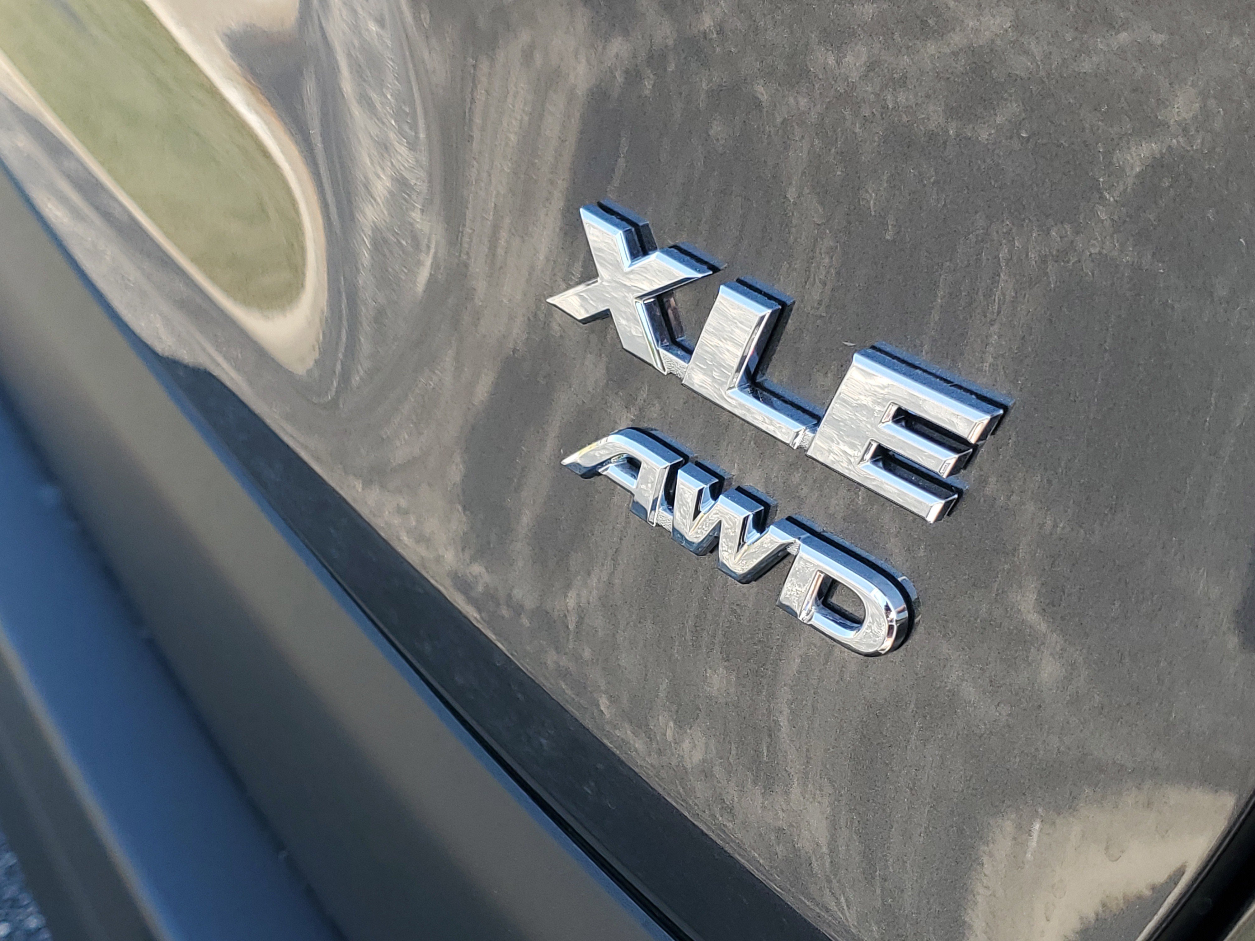 New 2025 Toyota RAV4 XLE image 6