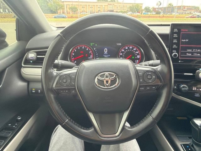 Used 2023 Toyota Camry XSE FWD image 10